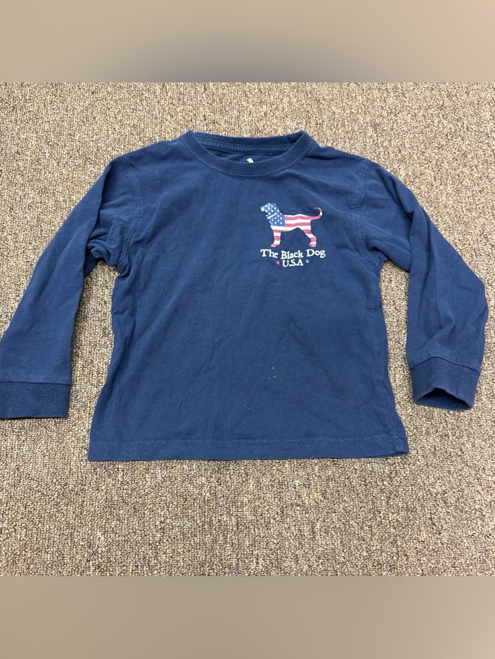 Black Dog Long Sleeve  Size 2T American Flag Fin#109270 Color Blue